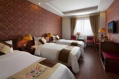 Deluxe Dreibettzimmer — First Eden Hotel - Hang Bun